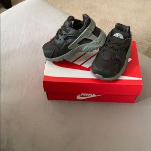 5c Nike Huarache Run